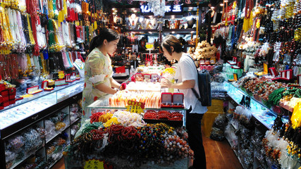 创新驱动下的义乌中国小商品城 百货零售新格局